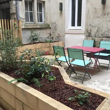 شقة Ancien Couvent Dans Le Centre Historique De Valence *