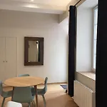 Daire Ancien Couvent Dans Le Centre Historique De Valence *